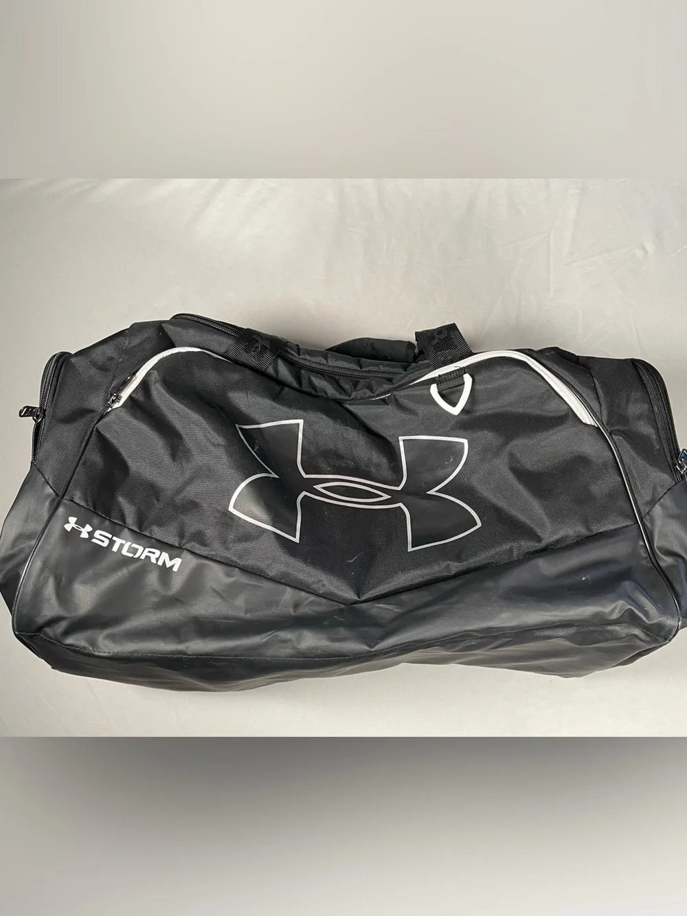 Under Armour Undeniable Medium 55L Duffle Bag Zip, Padded Strap, 3 Pocket